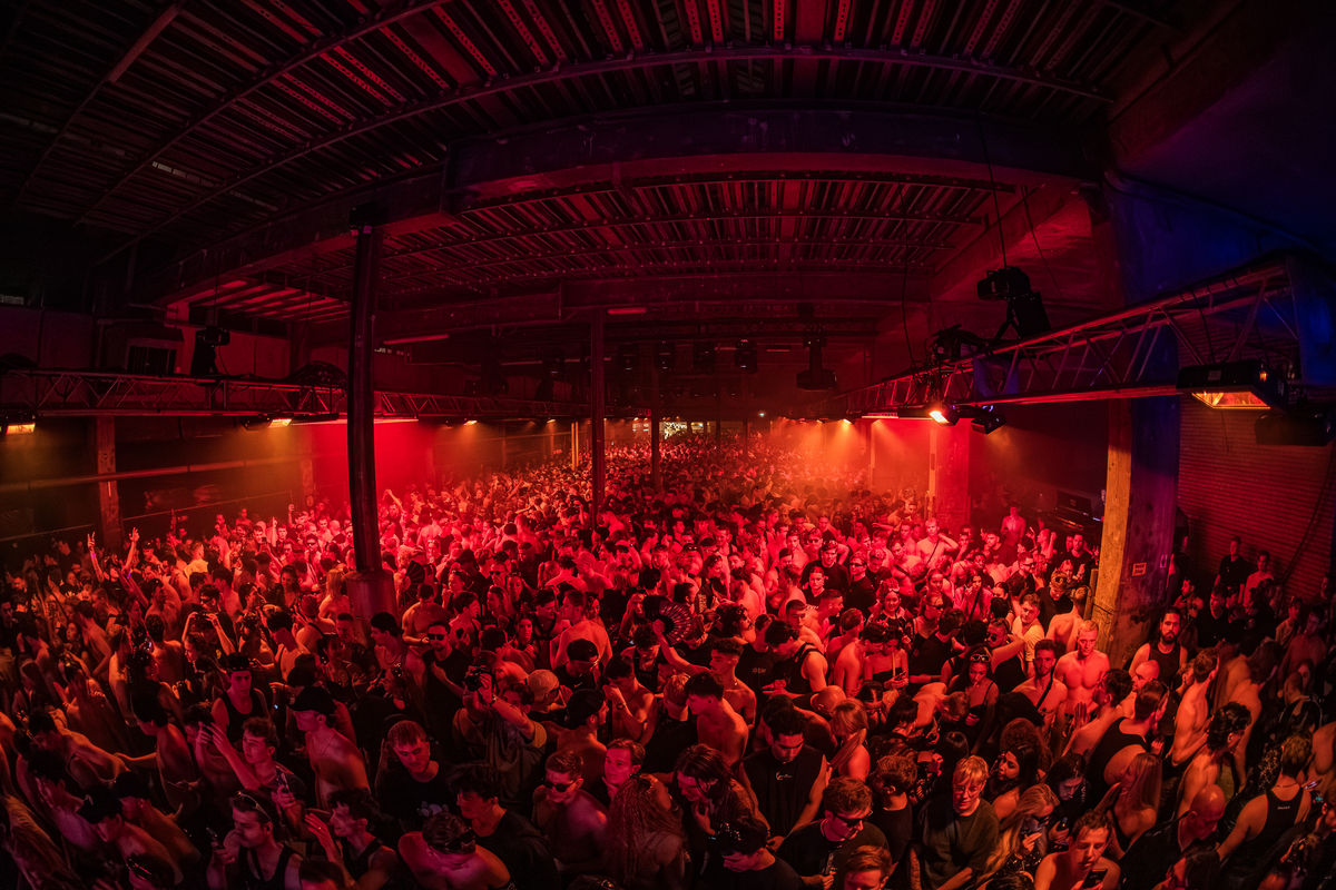 Loading... just a sec